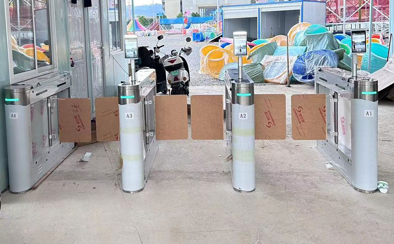 景区检票系统与闸机联动，如何打造全自动游客通行体验？