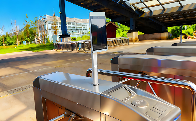 客流复杂的景区，更考验三辊闸票务系统能力