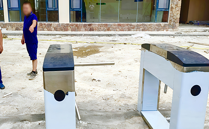 森林公园、古镇、游乐场：不同场景下的景区闸机系统选型差异