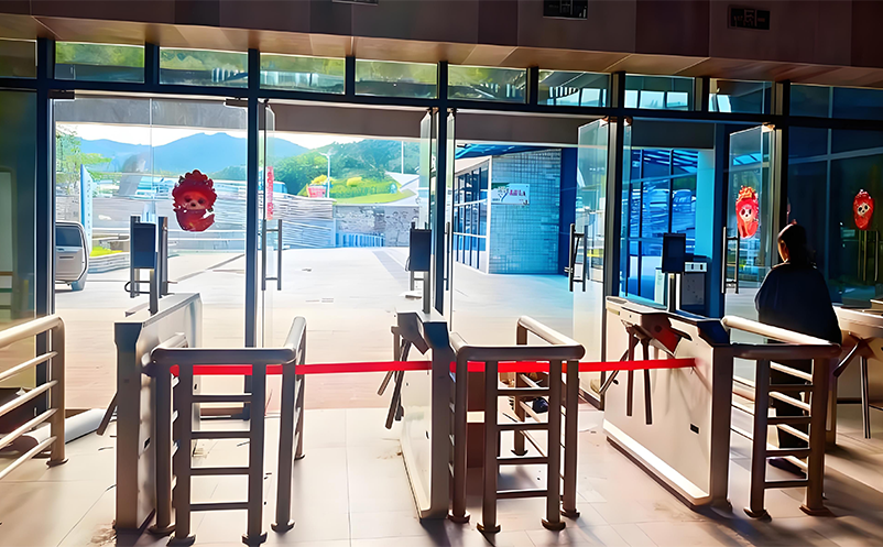 为什么说景区人脸识别系统是提升景区档次的“金名片”？