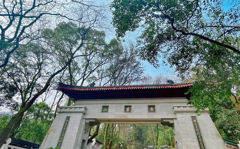 易景通助力岳麓山建设无感通行智慧票务系统